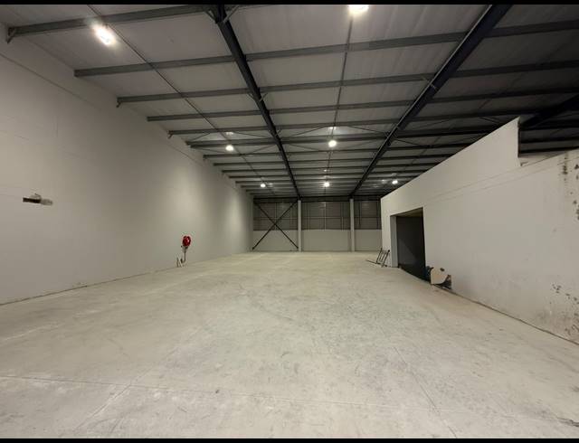 325M² INDUSTRIAL YARD TO LET IN BALLITO CENTRAL